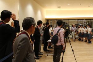 全員でお出迎え